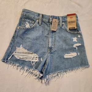 Levi's high-waisted Mom shorts
